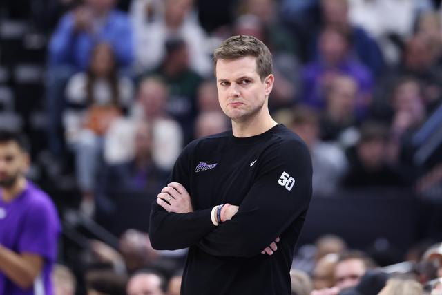 步行者发布ABA复古球衣，庆祝加盟NBA五十周年